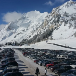 Alta Ski Area, UT, annonce des changements à sa politique de stationnement pour l&rsquo;hiver 2026-27