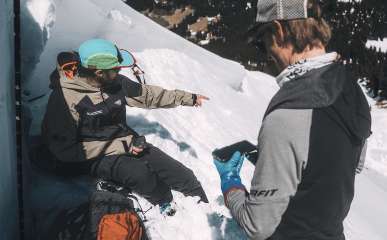 Le centre d&rsquo;information sur les avalanches du Colorado utilise de nouveaux outils pour mesurer la distance des avalanches