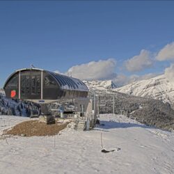 (PHOTOS) De la neige fraîche tombe dans les 3 stations SkiBig3 en Alberta, Canada